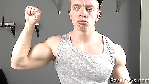 Sexy young joshua up and masturbation
